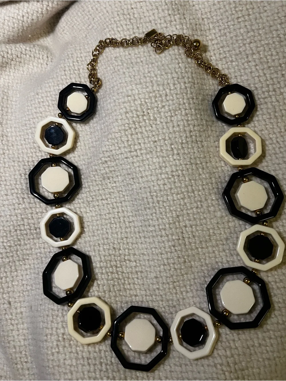 Kate Spade resin black and white necklace